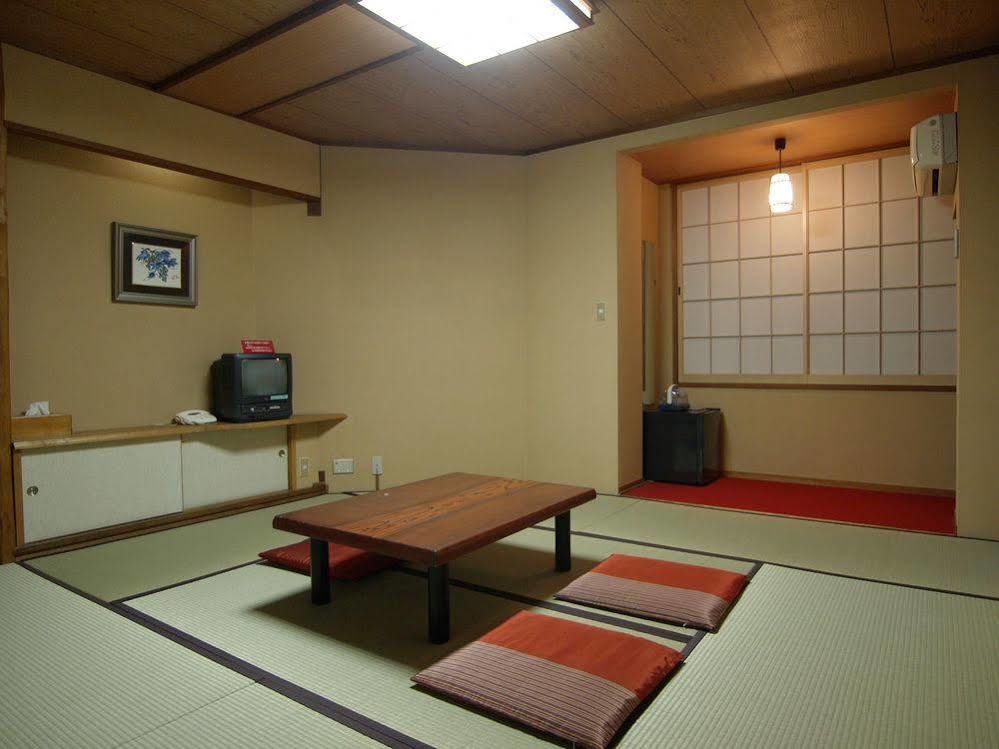 Ryouri Ryokan Watanabe Nagoya Extérieur photo